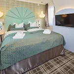Hotel Bernstein 